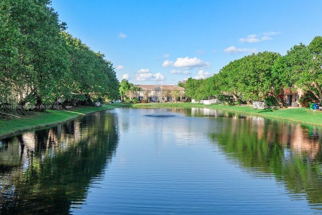 3991 NW 92 Avenue, Sunrise, FL 33351