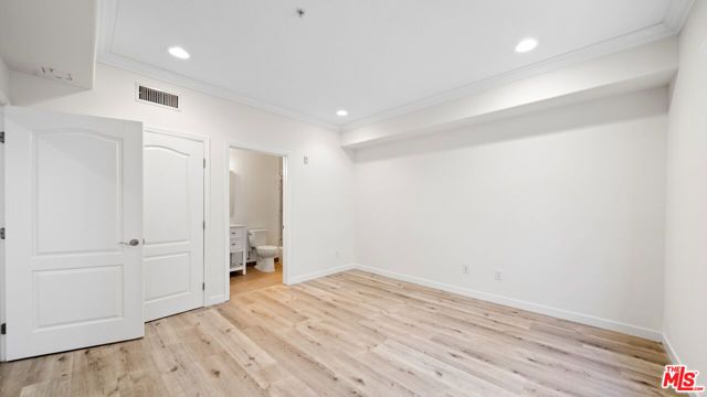 2335 S Bentley Avenue 207, Los Angeles, CA 90064
