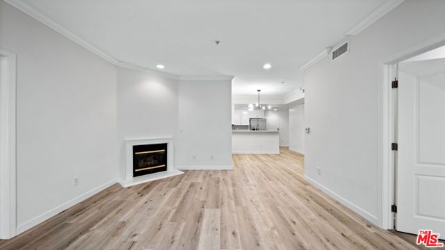 2335 S Bentley Avenue 207, Los Angeles, CA 90064