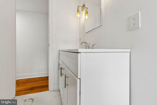 301 BANCROFT AVE, Colonial Beach, VA 22443