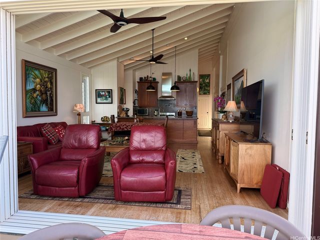68-235 Au Street, Waialua, HI 96791