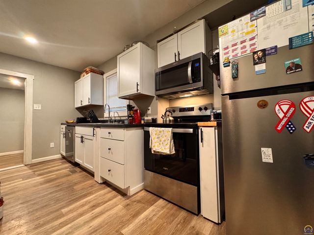 329 NW Waite ST, Topeka, KS 66606