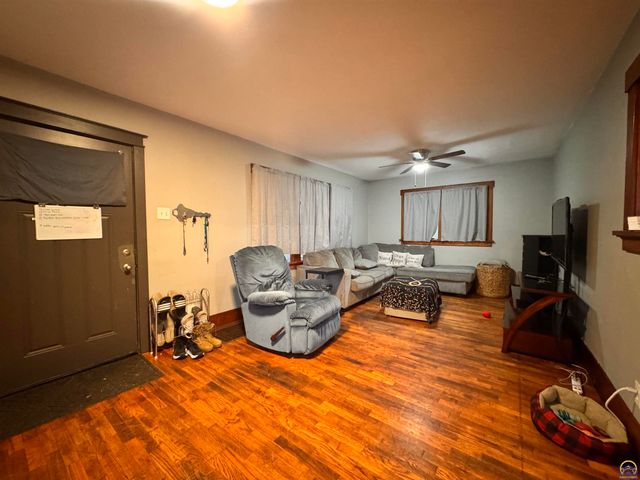 329 NW Waite ST, Topeka, KS 66606