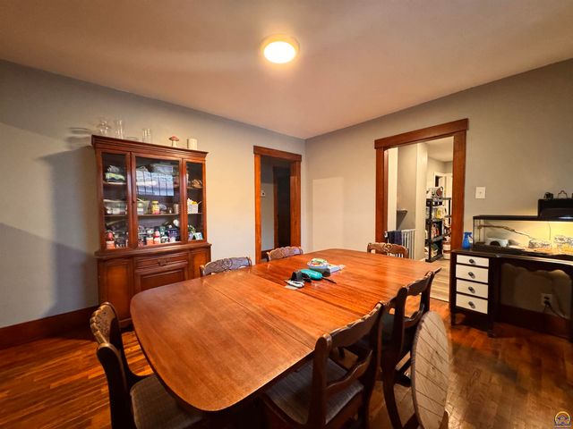 329 NW Waite ST, Topeka, KS 66606