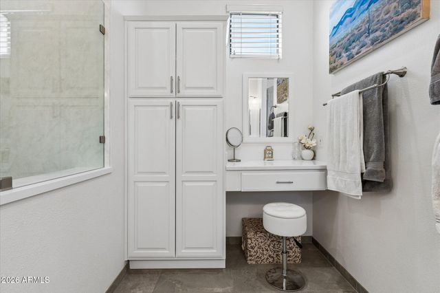 8270 N Hayden Road 2046, Scottsdale, AZ 85258