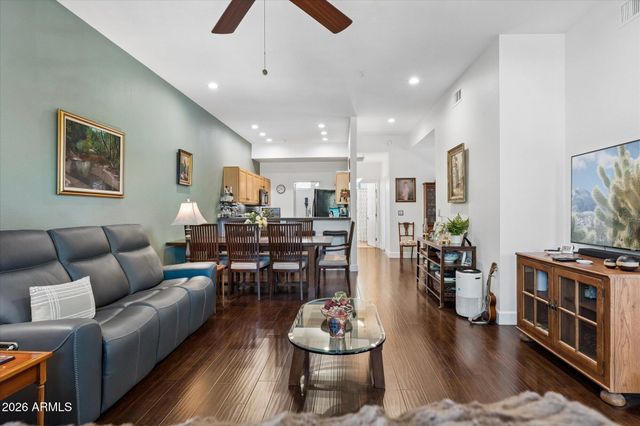 8270 N Hayden Road 2046, Scottsdale, AZ 85258