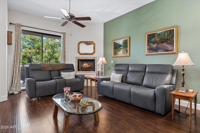 8270 N Hayden Road 2046, Scottsdale, AZ 85258