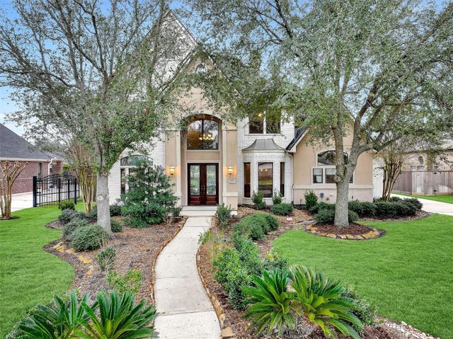 209 Hunters Lane, Friendswood, TX 77546