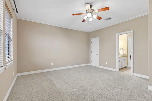 209 Hunters Lane, Friendswood, TX 77546