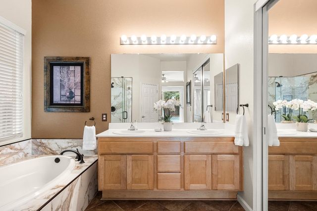 865 Hagen Ct, Folsom, CA 95630