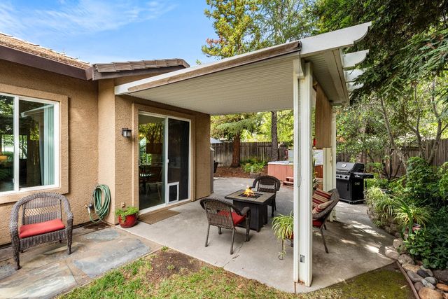 865 Hagen Ct, Folsom, CA 95630