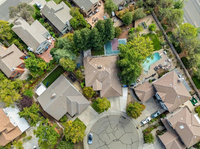 865 Hagen Ct, Folsom, CA 95630