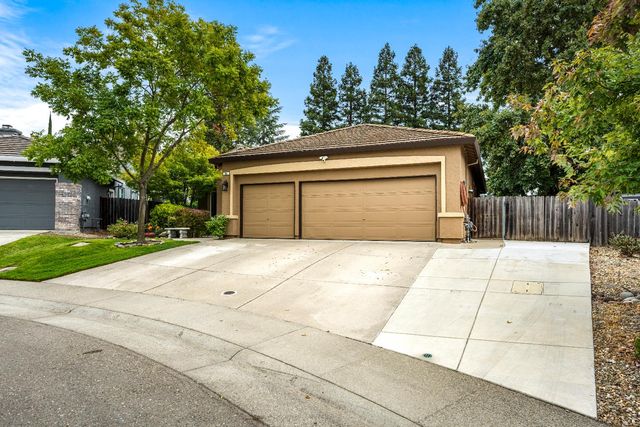 865 Hagen Ct, Folsom, CA 95630
