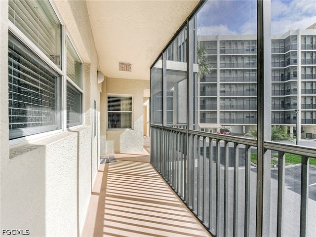 4471 Bay Beach LN 314, Fort Myers Beach, FL 33931