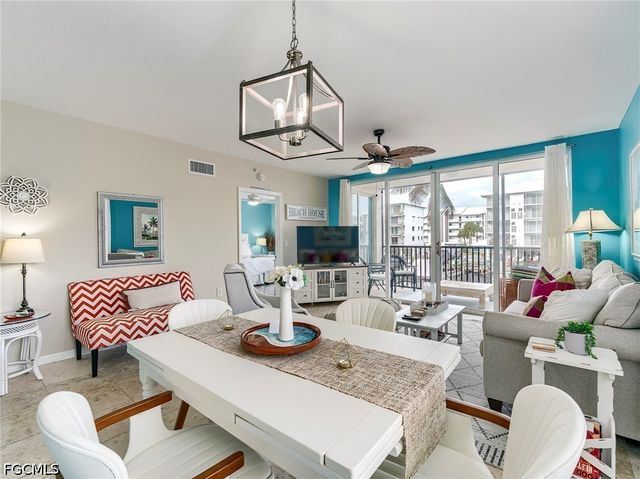 4471 Bay Beach LN 314, Fort Myers Beach, FL 33931