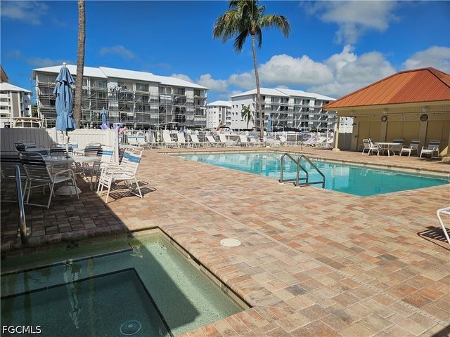 4471 Bay Beach LN 314, Fort Myers Beach, FL 33931