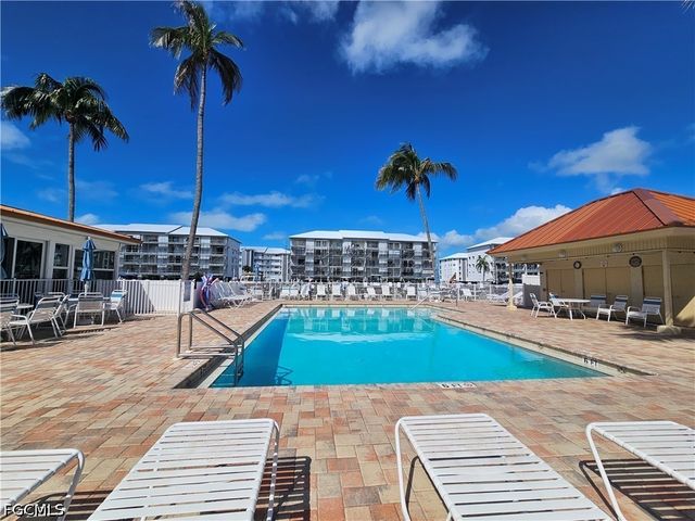 4471 Bay Beach LN 314, Fort Myers Beach, FL 33931