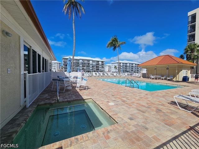 4471 Bay Beach LN 314, Fort Myers Beach, FL 33931