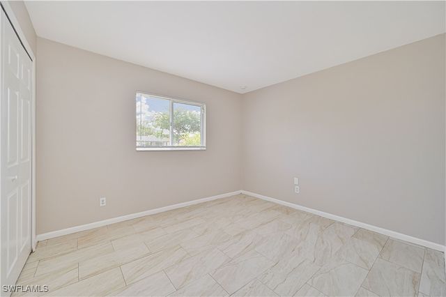524-526 SE 24th AVE, Cape Coral, FL 33990
