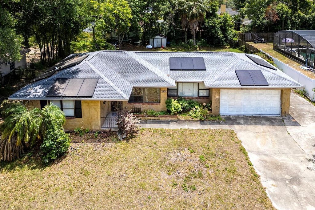 2270 WASHINGTON ROAD, Mount Dora, FL 32757