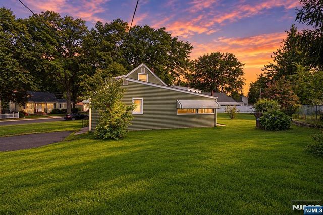 674 Briarcliff Avenue, Maywood, NJ 07607