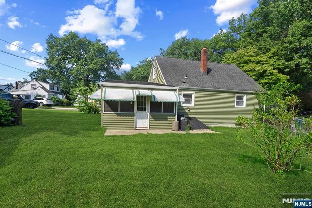 674 Briarcliff Avenue, Maywood, NJ 07607