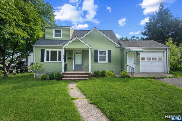 674 Briarcliff Avenue, Maywood, NJ 07607