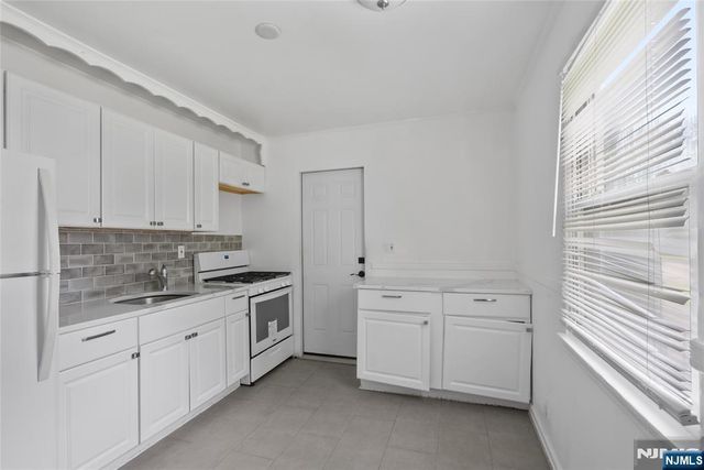 674 Briarcliff Avenue, Maywood, NJ 07607