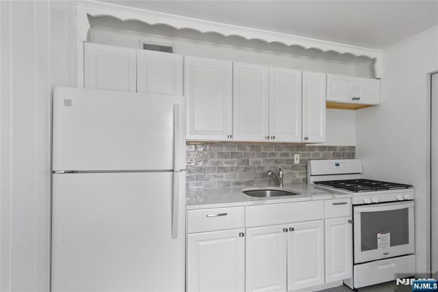 674 Briarcliff Avenue, Maywood, NJ 07607