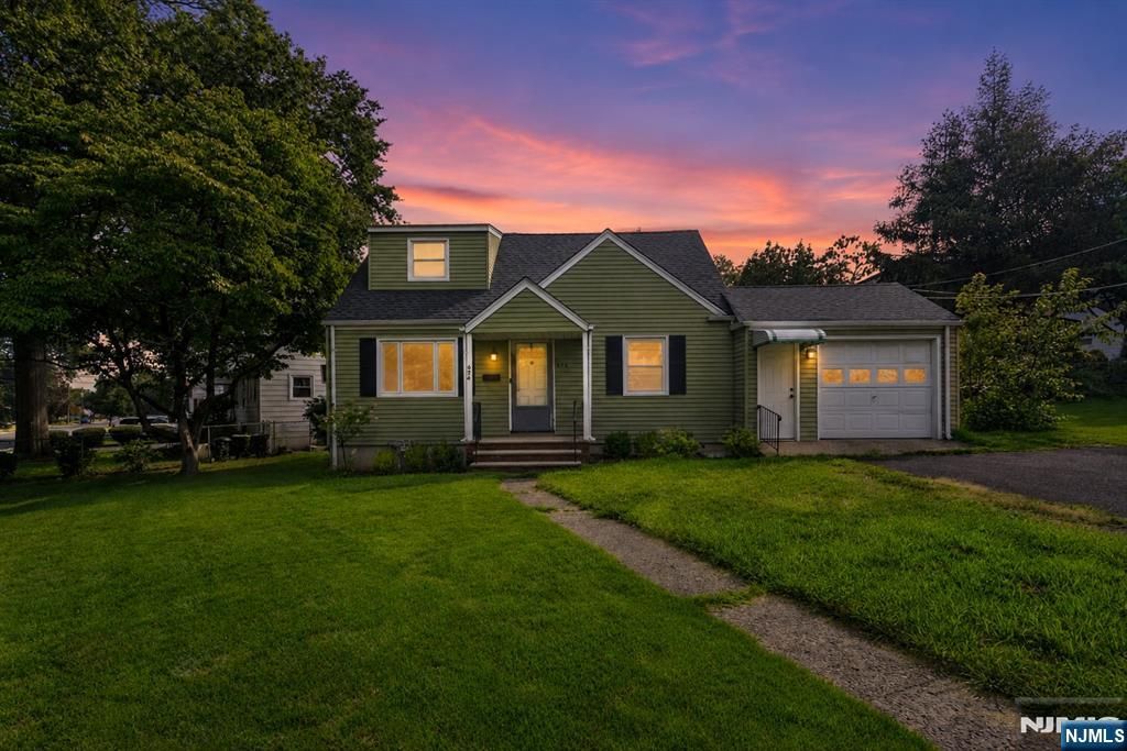 674 Briarcliff Avenue, Maywood, NJ 07607