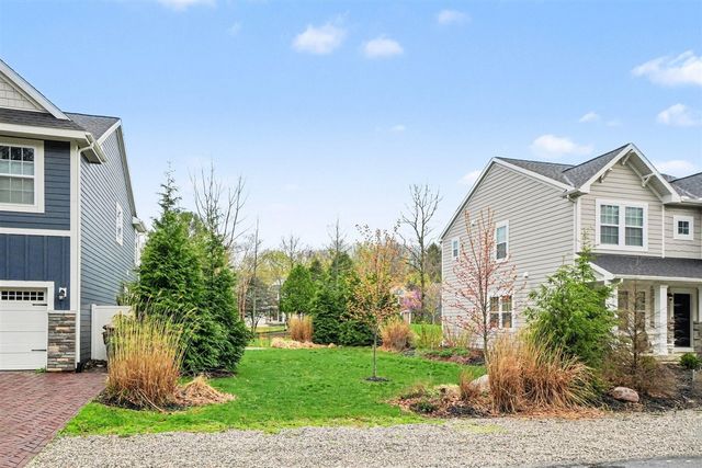 661 Meadow Drive, South Haven, MI 49090