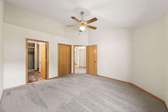 2133 Southwind Road, Maplewood, MN 55109