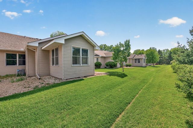 2133 Southwind Road, Maplewood, MN 55109