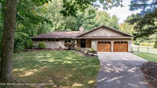 3836 Sandhill Road, Lansing, MI 48911