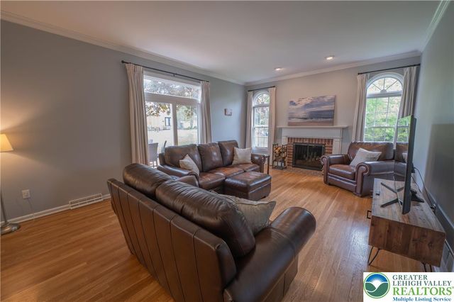 3353 Tolchester, Lower Macungie Twp, PA 18062