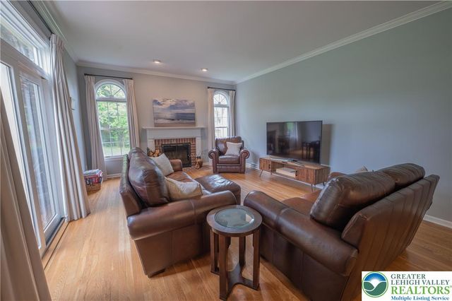 3353 Tolchester, Lower Macungie Twp, PA 18062