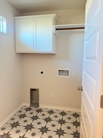 7809 Redbud Road, Navasota, TX 77868