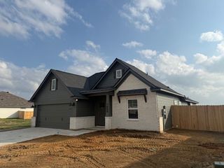 7809 Redbud Road, Navasota, TX 77868