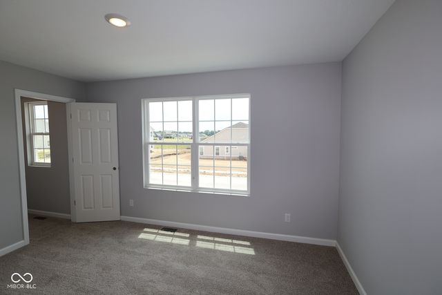 4238 Hayden Valley Drive, Bargersville, IN 46106