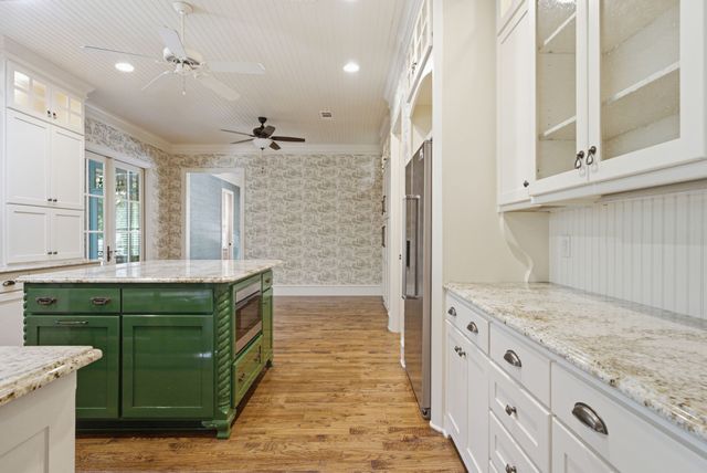 3312 Ridge Bluff Circle, Tyler, TX 75707