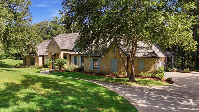 3312 Ridge Bluff Circle, Tyler, TX 75707