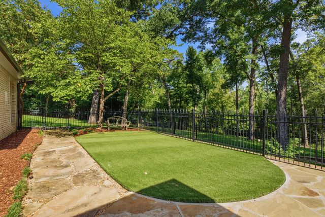 3312 Ridge Bluff Circle, Tyler, TX 75707