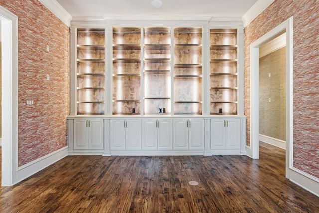 3312 Ridge Bluff Circle, Tyler, TX 75707