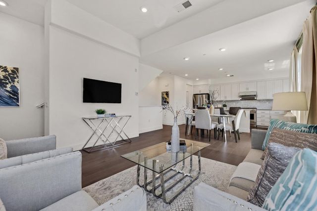 29272 Hub Lane, Hayward, CA 94544