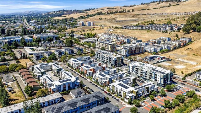 29272 Hub Lane, Hayward, CA 94544
