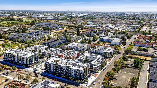 29272 Hub Lane, Hayward, CA 94544