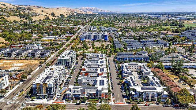 29272 Hub Lane, Hayward, CA 94544