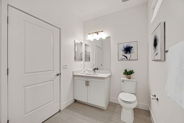 29272 Hub Lane, Hayward, CA 94544