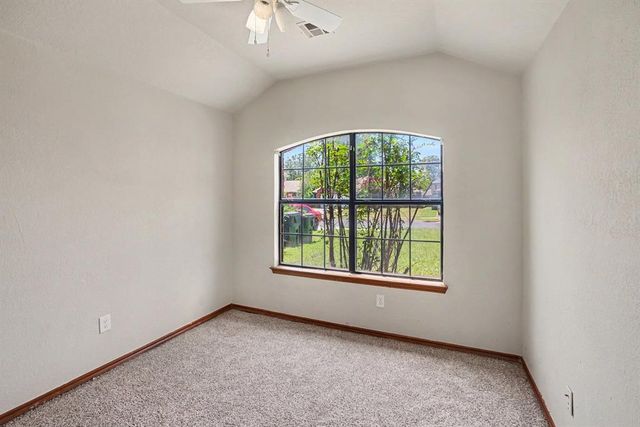 2133 Harbor Drive, Norman, OK 73071