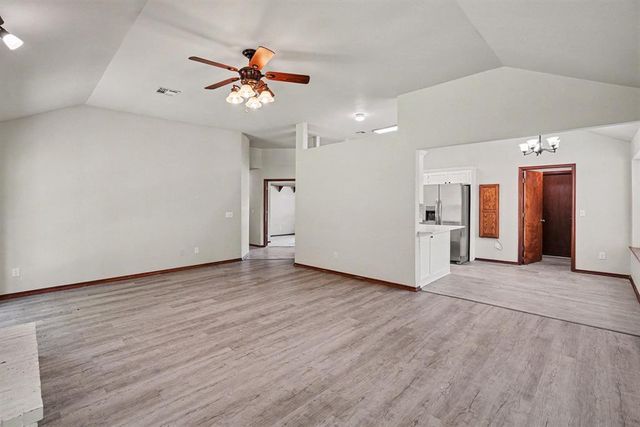 2133 Harbor Drive, Norman, OK 73071